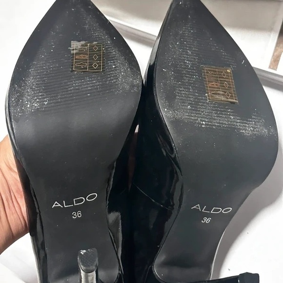 Aldo Glossy Black Women's Heels - Picture 3 of 3